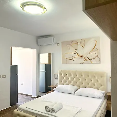 K&t Boulevard * Saranda